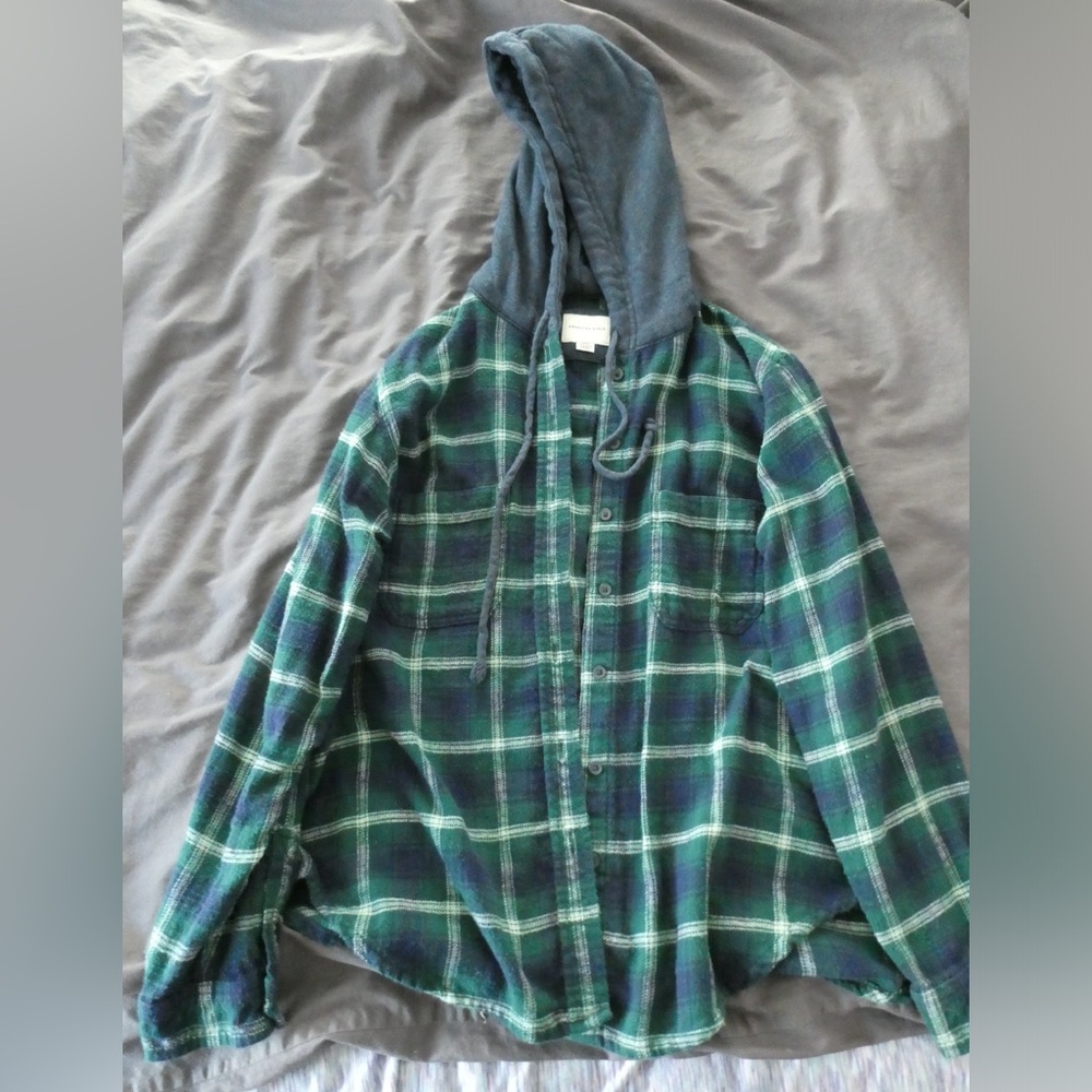 S American Eagle hooded flannel button-up!